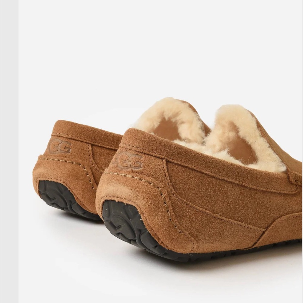 UGG Plush Men's Tan Suede Slip-Ons - Picture 2 of 5